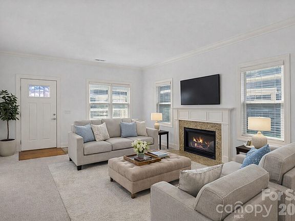 2nd image of 7813 Stilling St