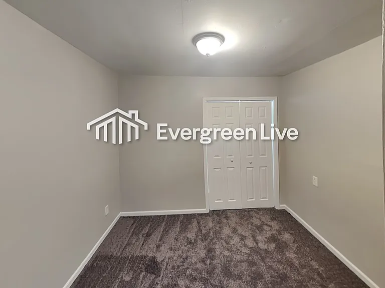 6770 Burkhead Dr — Photo 10