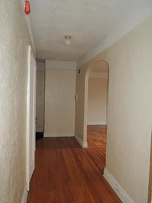 Rented by Lang Realty LLC | media 16