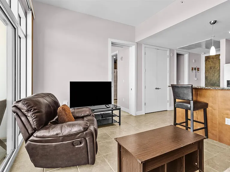 500 Seawall Blvd #1105 — Photo 7