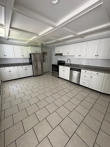 56 Ward St Photo 1