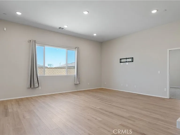 13925 Mesa View Dr — Photo 24