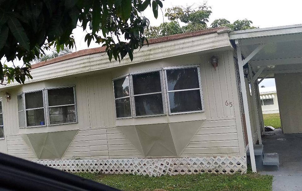 1st image of 65 Golf Dr