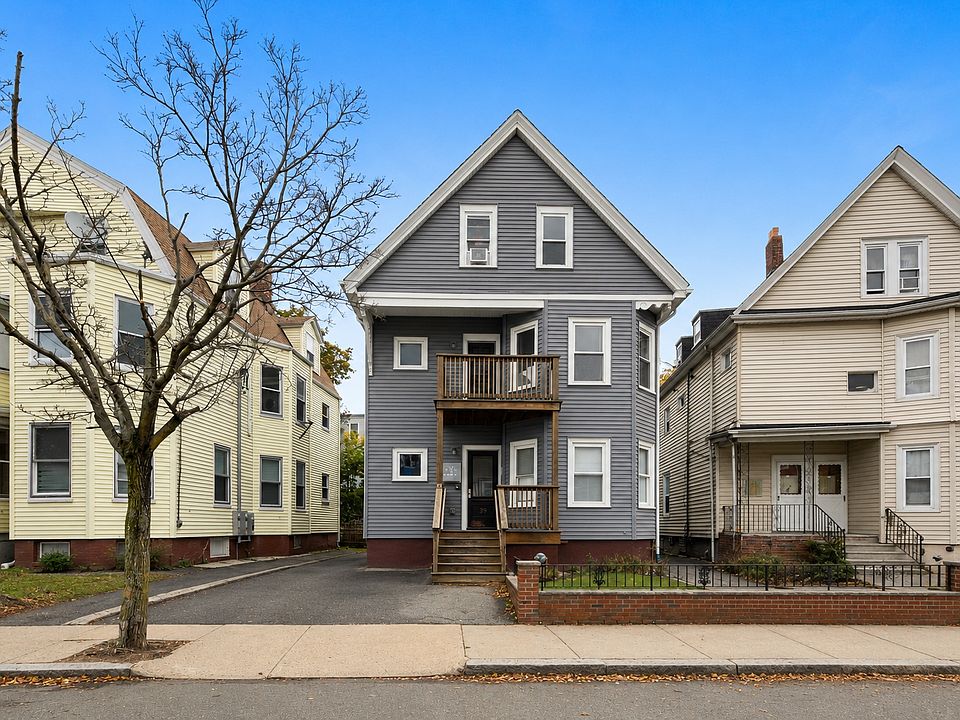 1st image of 39 Bradley St #3