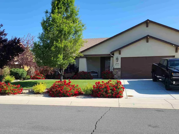 164 Carson River Dr, Dayton, NV 89403