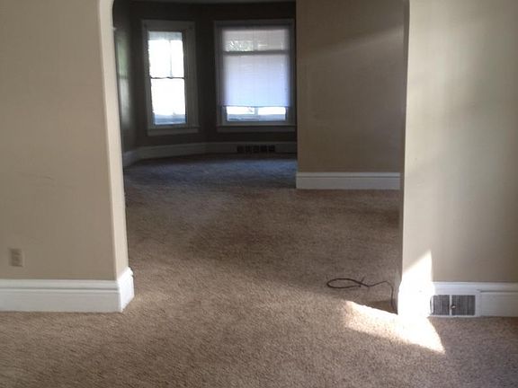 3rd image of 153 E 5th St #237572699