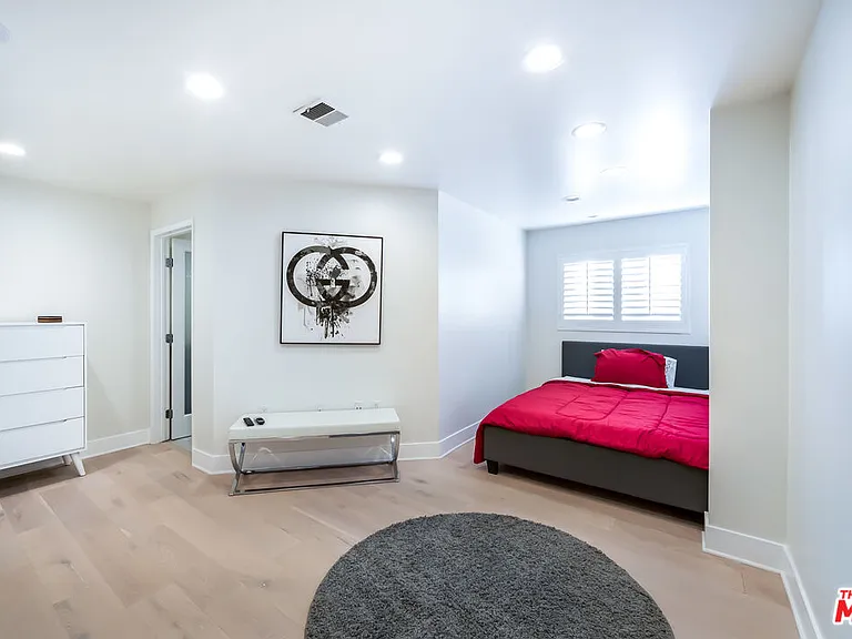 3490 Wonder View Pl — Photo 30
