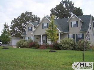 251 Gulley Dr, Summertown, TN 38483