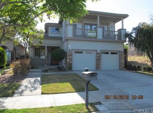 2075 Freeman Ave, Signal Hill, CA 90755