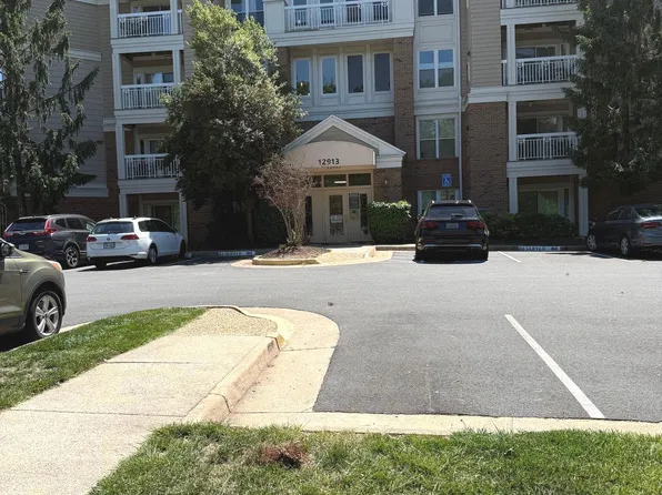 12913 Alton Sq APT 316, Herndon, VA 20170