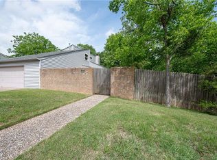 1009 Arboles Cir, College Station, TX 77840
