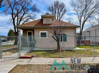 345 N 3rd St, Raton, NM 87740