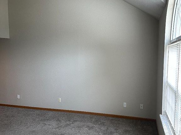 Unit Photo