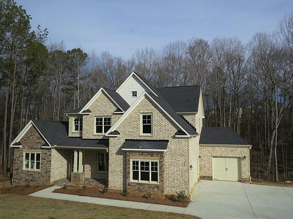 2nd image of 5295 Brookhollow Dr