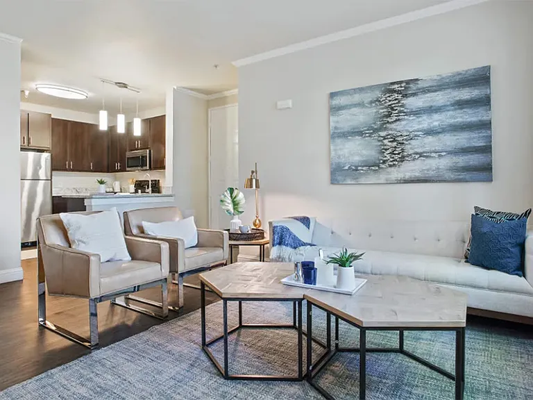 Villagio Luxury Apartments — Photo 1