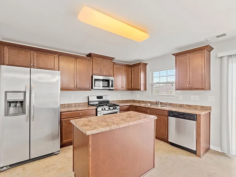 200 Willow Grove Way — Photo 16