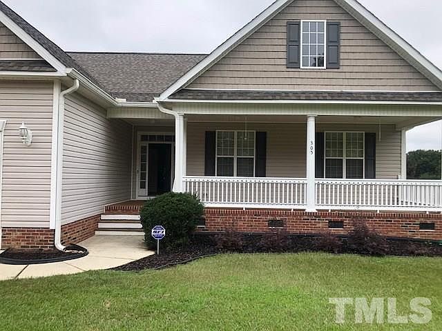 1st image of 305 Wyndham Place Dr