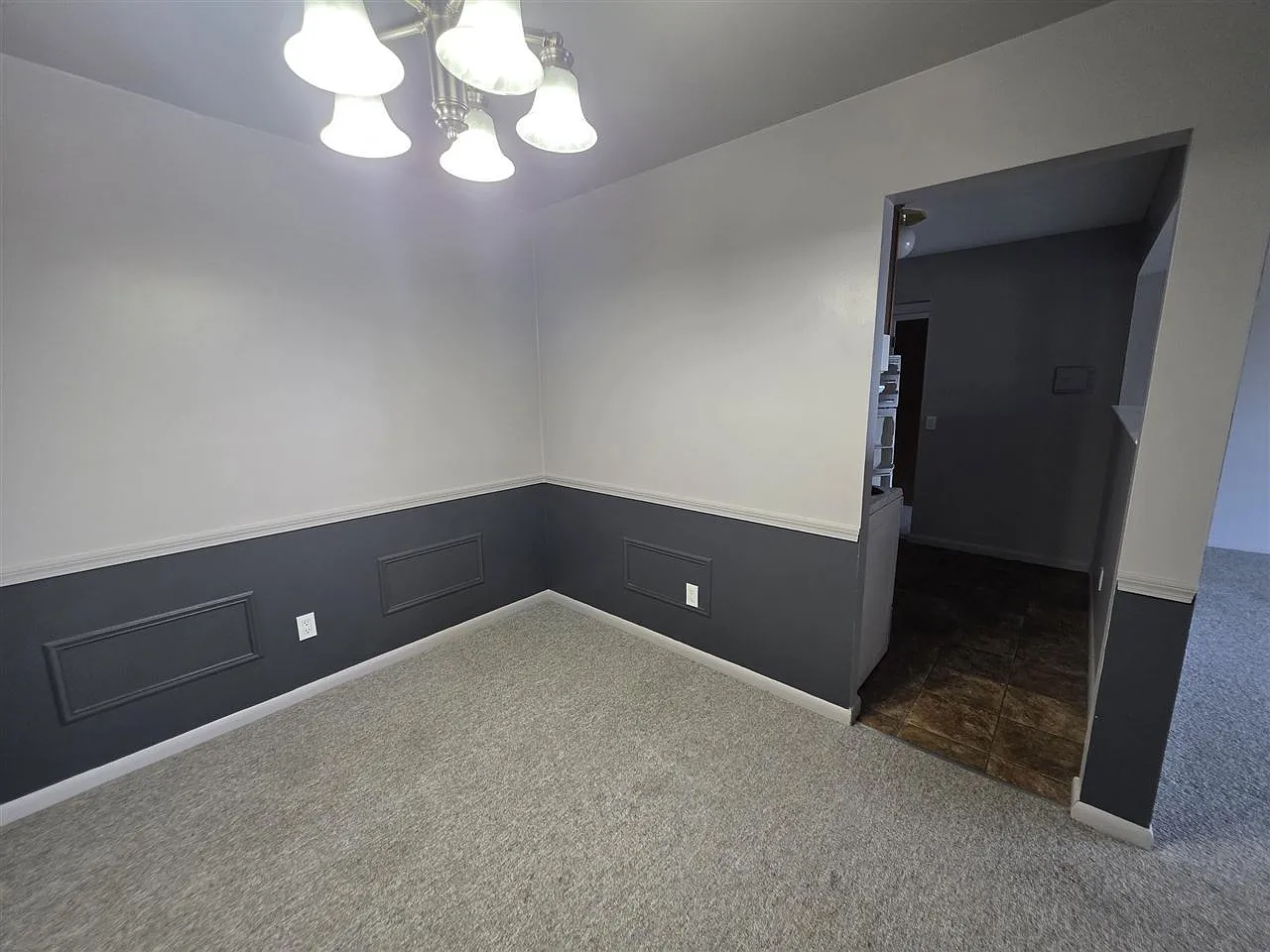 2 bed, 1.0 bath, 840 sqft, $1,800 — Photo 3