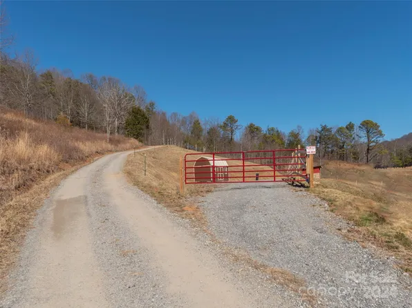 0 Fox Run Rd, Canton, NC 28716