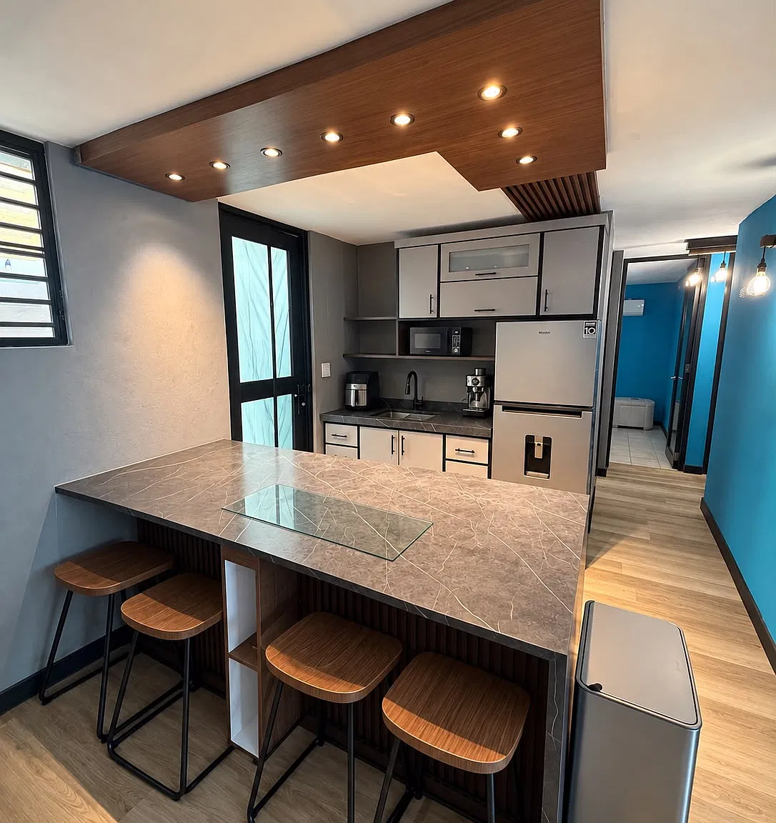3 bed, 1500 sqft, $2,100 — Photo 4