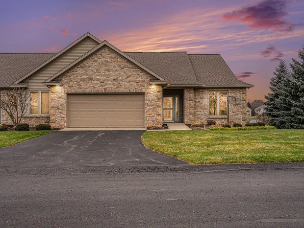 4917 Chatsworth Creek Dr, Hudsonville, MI 49426