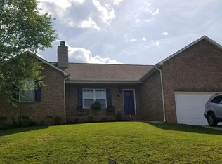 8429 Wade Crest Ln, Powell, TN 37849