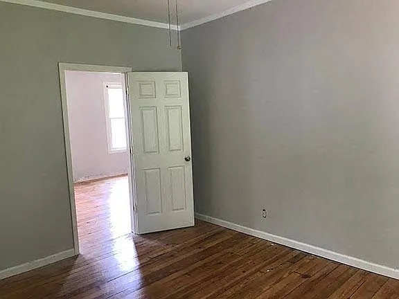 106 Pine St — Photo 7