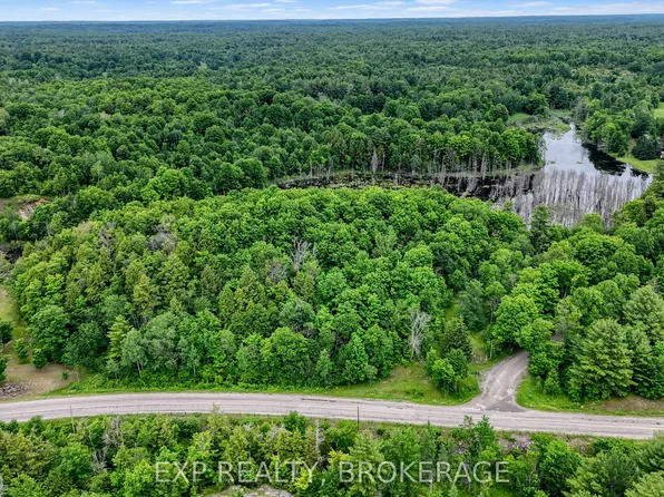 0 Hilltop Rd, Central Frontenac, ON K0H 2E0