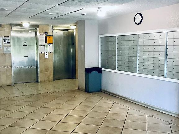 5th image of 16465 NE 22nd Ave APT 604