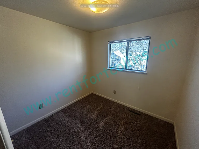 614 W Alpert Ct — Photo 22