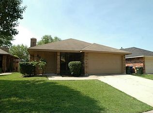 2018 Verlaine Dr, Carrollton, TX 75007