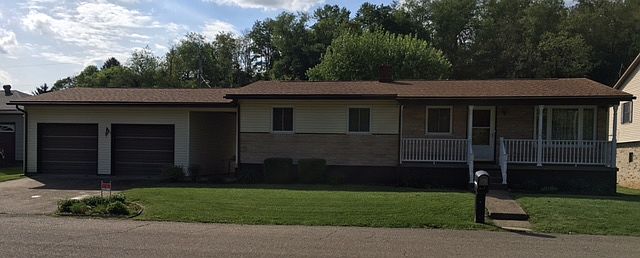 1st image of 5 Willow Ln