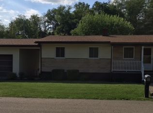 5 Willow Ln, Glen Dale, WV