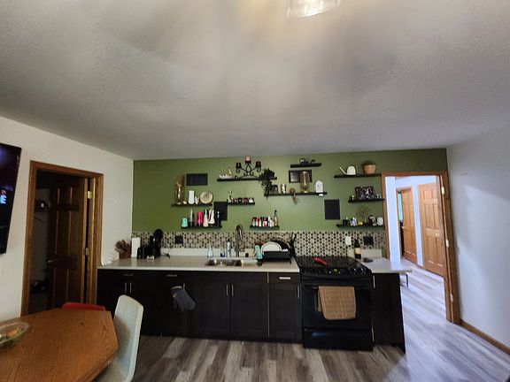 2nd image of 35090 N Shoreline Dr #2