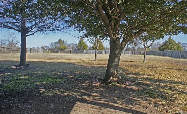 2nd image of 104 Luther Ln