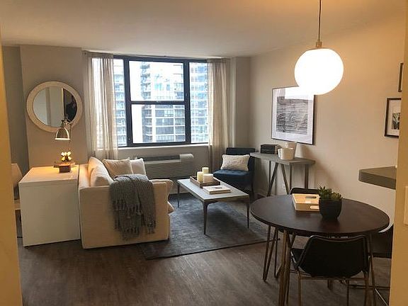 2nd image of 511 N McClurg Ct #3012