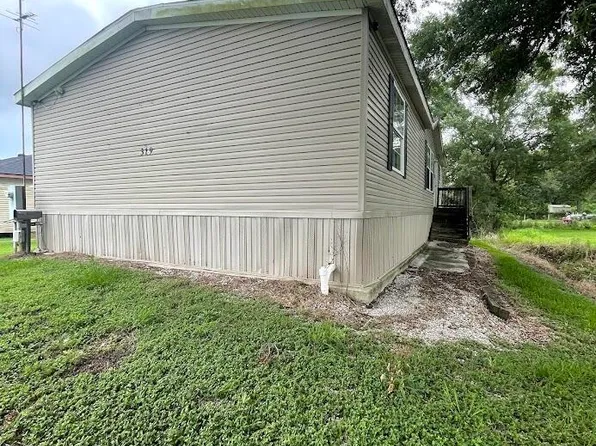 319 E Lovell St, Crowley, LA 70526