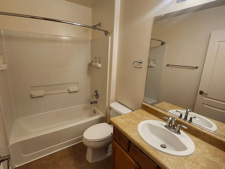 4123 E Coolbrooke Dr — Photo 25