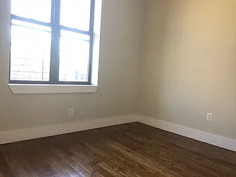 Rented by Premier Metro Realty Corp