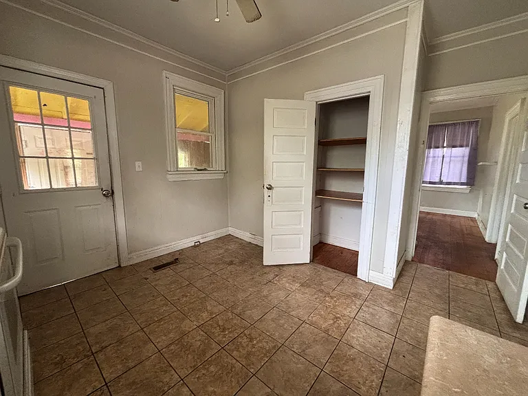 1116 Sunset Ave — Photo 5