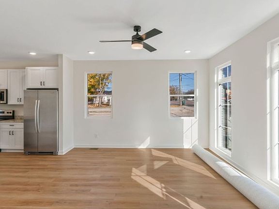 5th image of 310 Cedar St #1