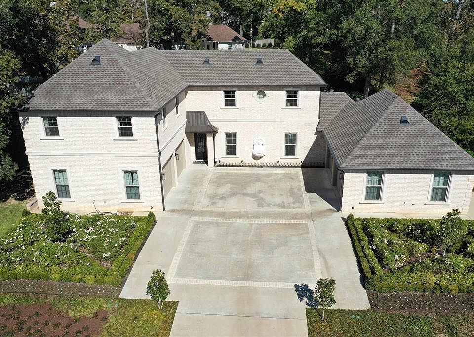 1st image of 1309 Hermitage Ct