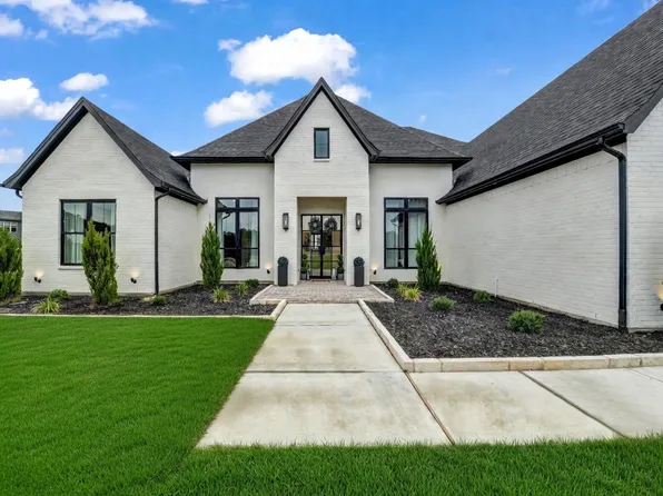2000 Meadow Bend Ct, Aledo, TX 76008