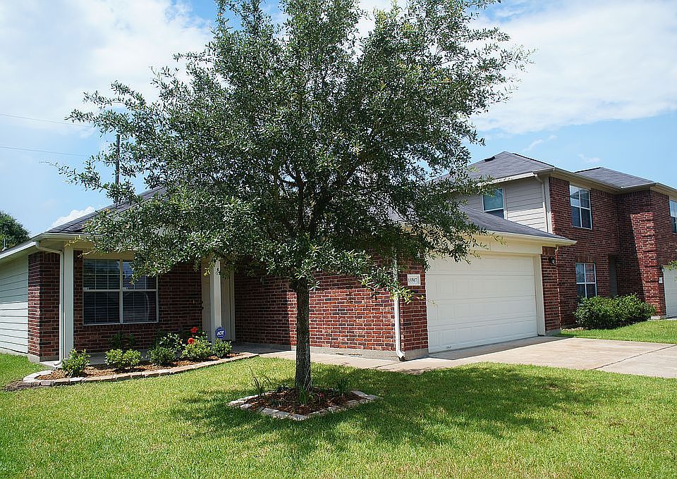 1st image of 15507 Forest Creek Farms Dr