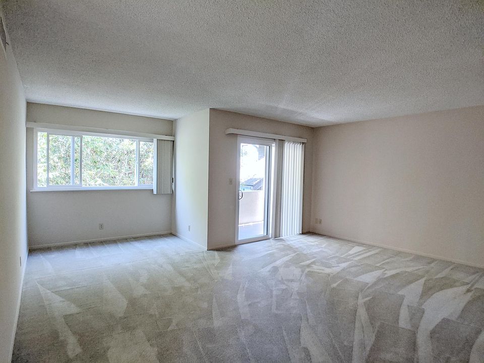 1st image of 290 S Oakland Ave APT 12