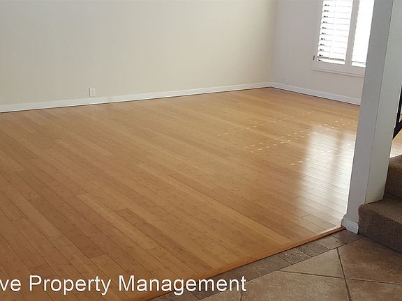 4th image of 302 Larkspur Dr