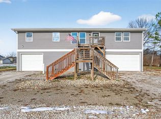 615 Cora Belle Dr, Saint Charles, MO 63301