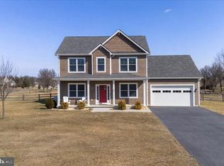 31 Hilyard Cir S, Hedgesville, WV 25427