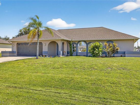 229 NW 15th Pl, Cape Coral, FL 33993