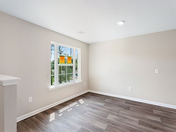 5th image of 52 Lee Road 2033